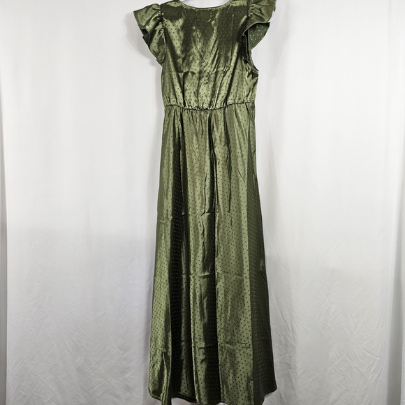 Old Navy Olive Maxi Dress - Picture 8 of 9